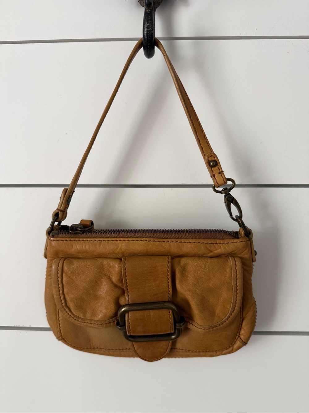 Banana Republic Soft Leather wristlet in Cognac